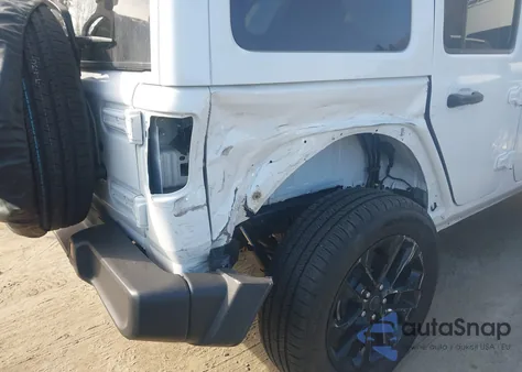 2024 Jeep Wrangler 4Xe Sahara 4Xe from USA, damaged, VIN 1C4RJXP60RW172692